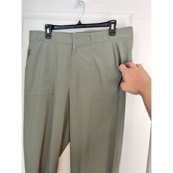 Athleta Tribeca Utility Crop Wide Leg Lightweight Pocket Pants - Picture 5 of 14